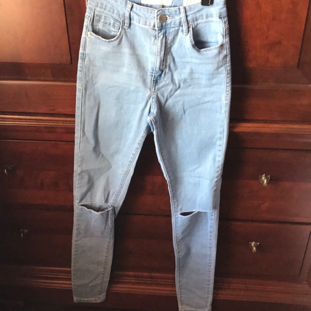 BULLHEAD denim co skinny distressed jeans